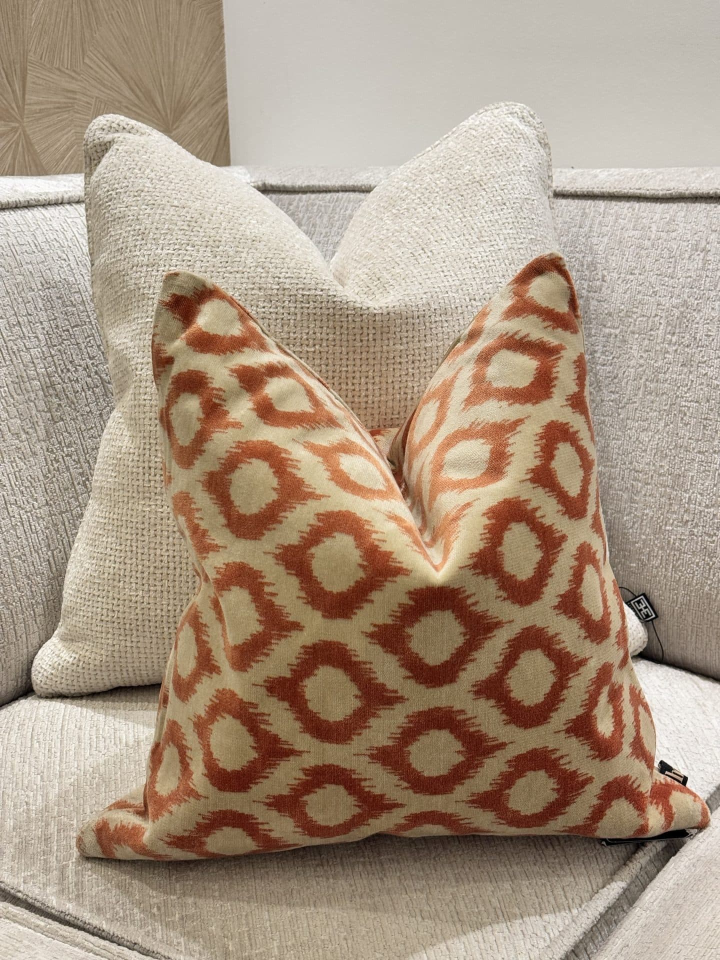 Sierkussen Leonardo 45x45 cm oranje ikat print